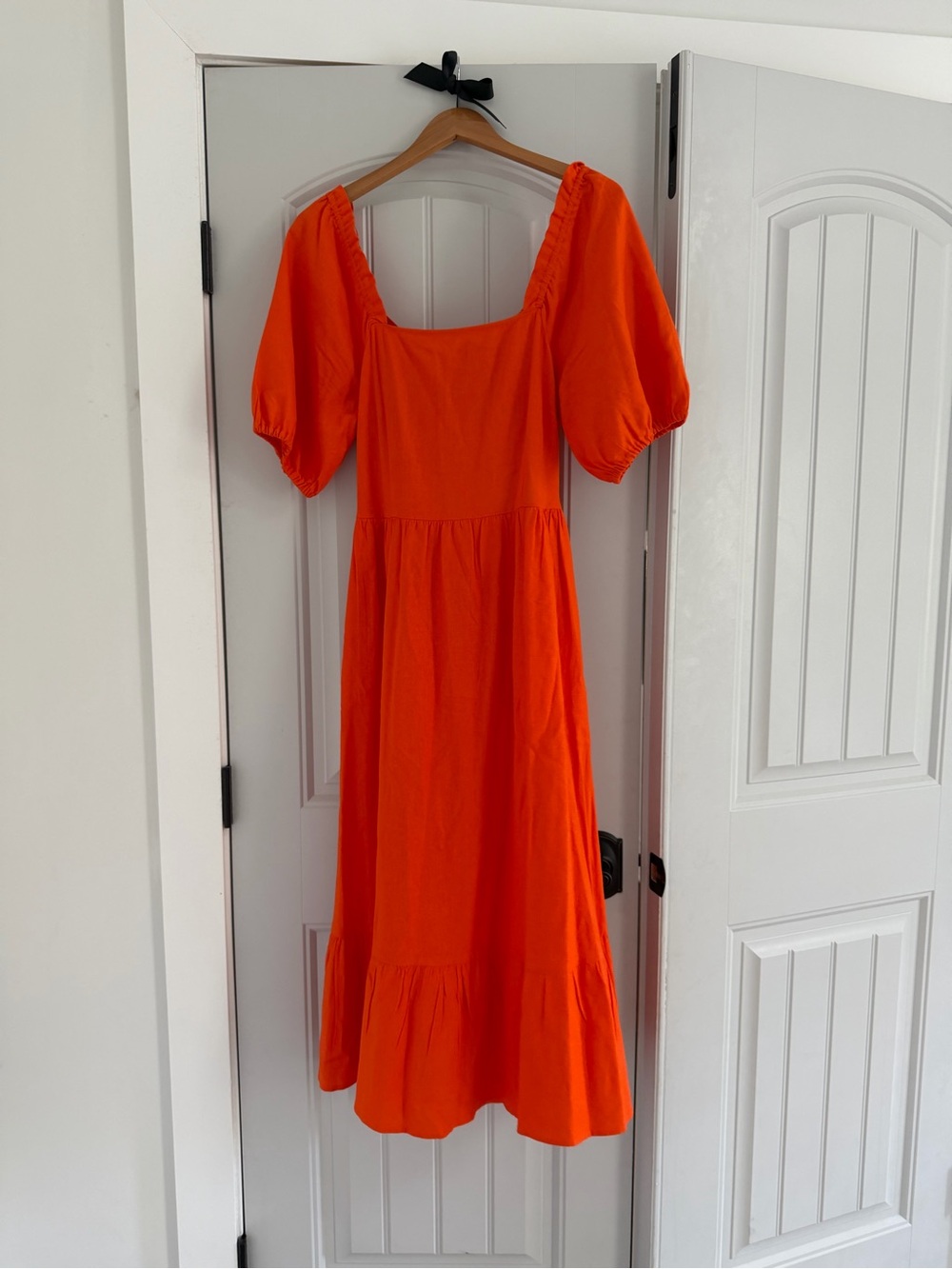 Who What Wear Orange Puff-Sleeve Midi Dress